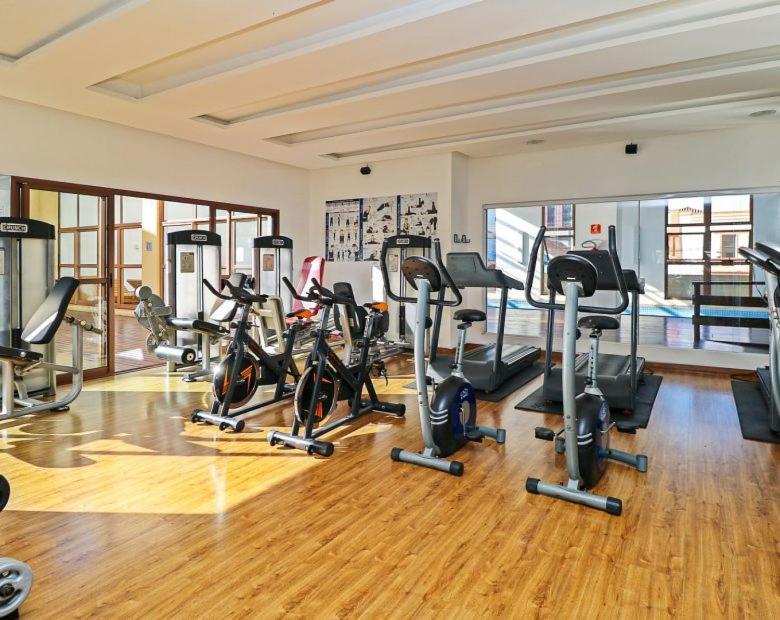 Alto Padrao! Shop. Estacao. Piscina, Sauna, Academia. Novo! كوريتيبا المظهر الخارجي الصورة